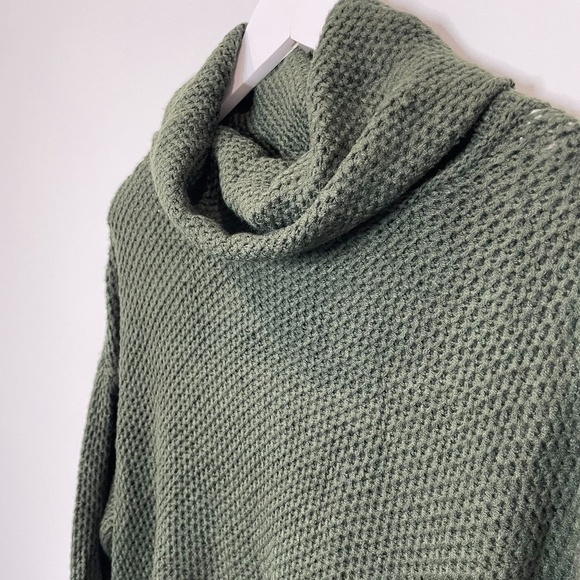 Sanctuary Dark Green Turtleneck Knit Women's Sweater - Picture 2 of 5